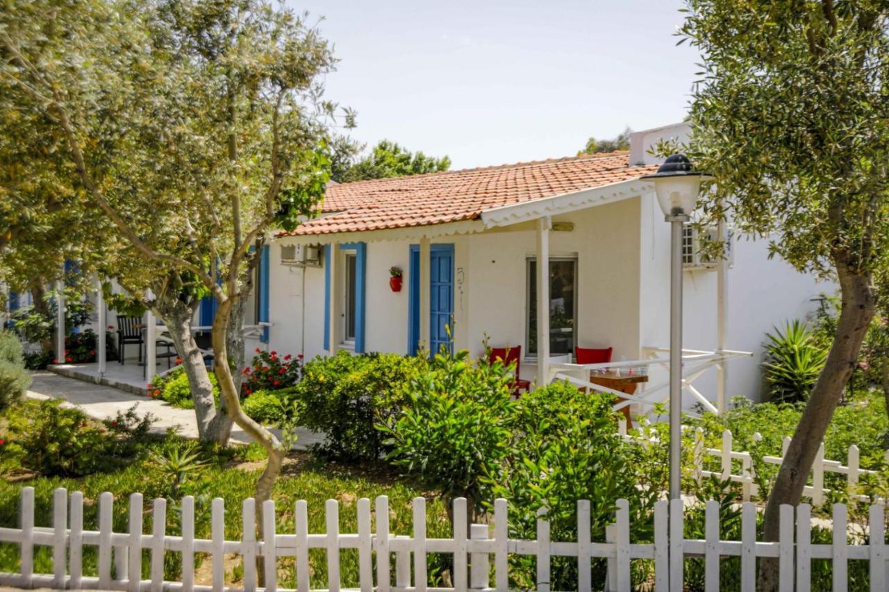 Hotel Teos Ormanci Tatil Koyu Seferihisar Esterno foto