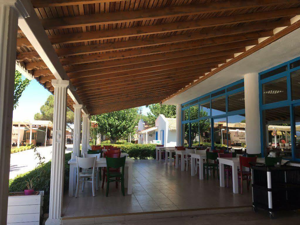 Hotel Teos Ormanci Tatil Koyu Seferihisar Esterno foto