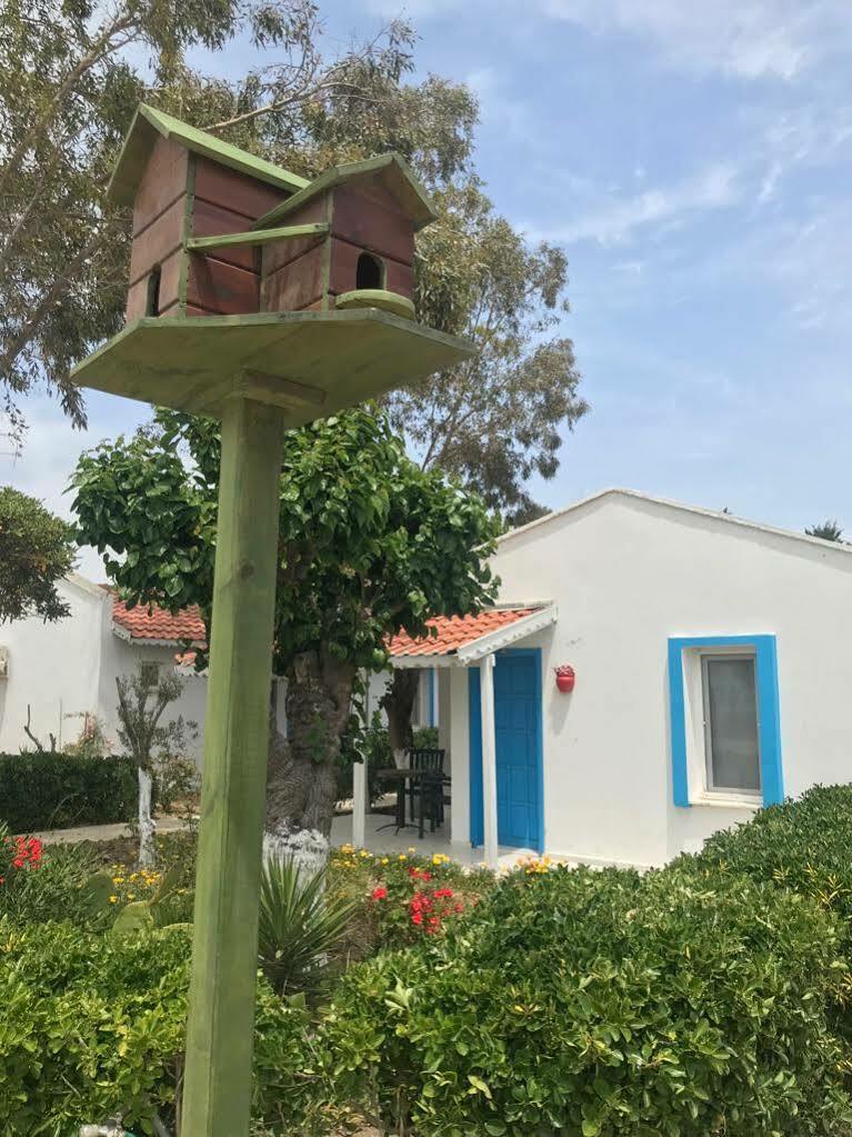 Hotel Teos Ormanci Tatil Koyu Seferihisar Esterno foto